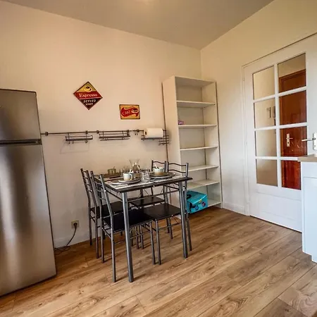 Carla - Vue Clim Wifi Parking - By Tgb *