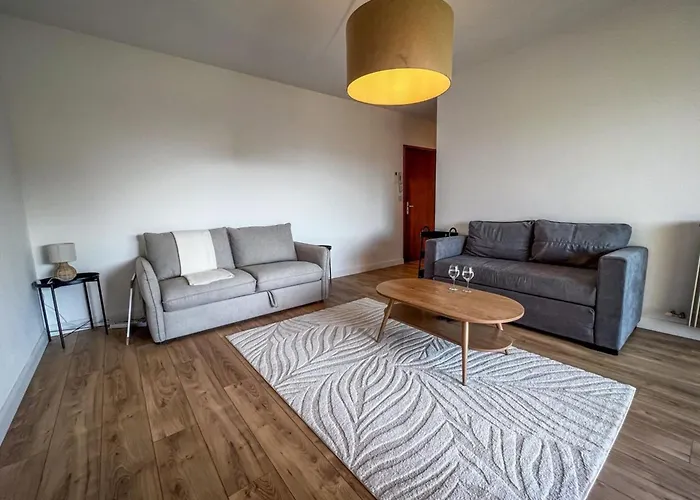 Carla - Vue Clim Wifi Parking - By Tgb Ajaccio (Corsica)